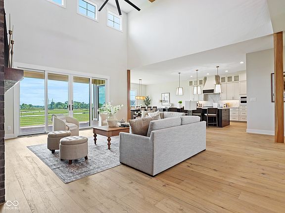 5th image of 8135 Melbourne Pl