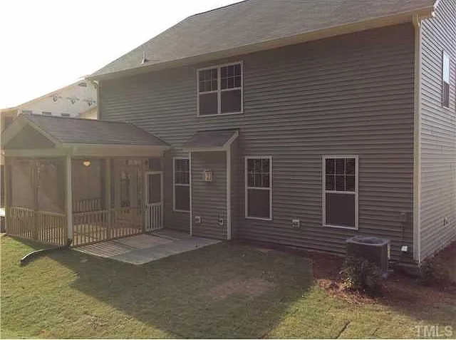 417 Walsenburg Dr — Photo 10