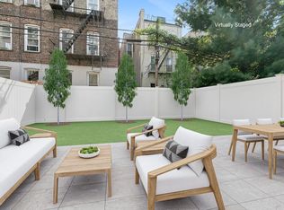 246 Maple St #1B, Brooklyn, NY 11225