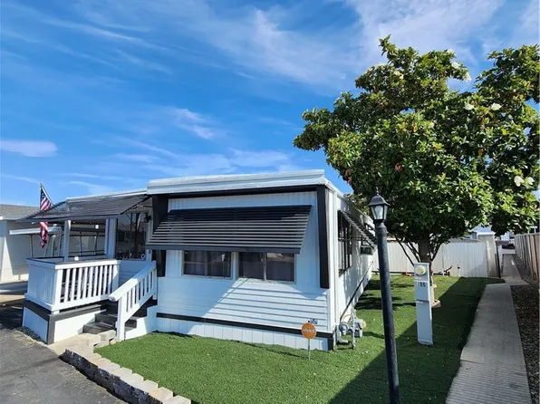 13060 2nd St Space 106, Yucaipa, CA 92399