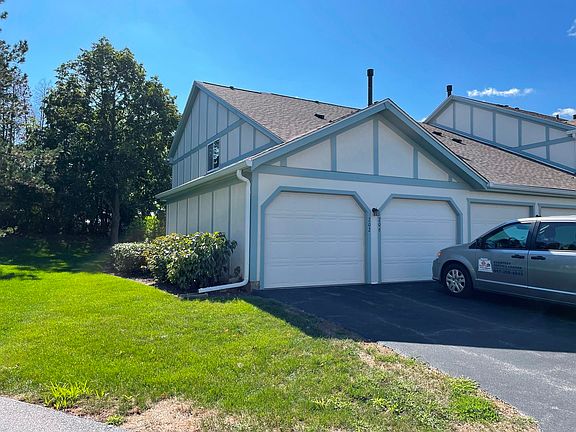 End unit garage space