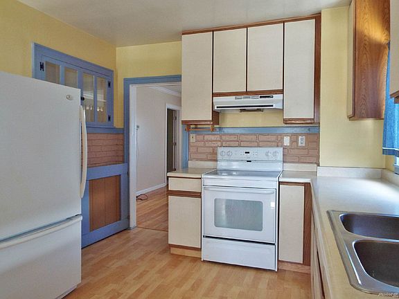 759 W 14th 008