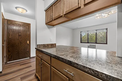 W63N14262 Washington Ave #81 Photo 1