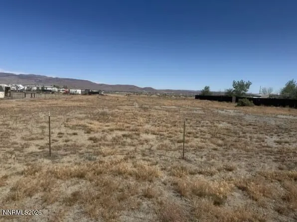 1300 W Green Ave, Silver Springs, NV 89429