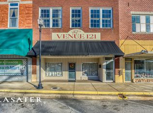 121 N Main St, Harrison, AR 72601