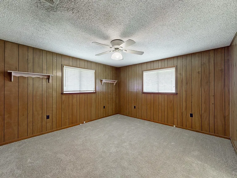150 Rosa Lee Ln — Photo 9