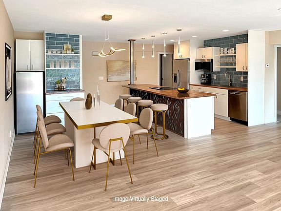 Kitchen/Dining Room w/beverage fridge