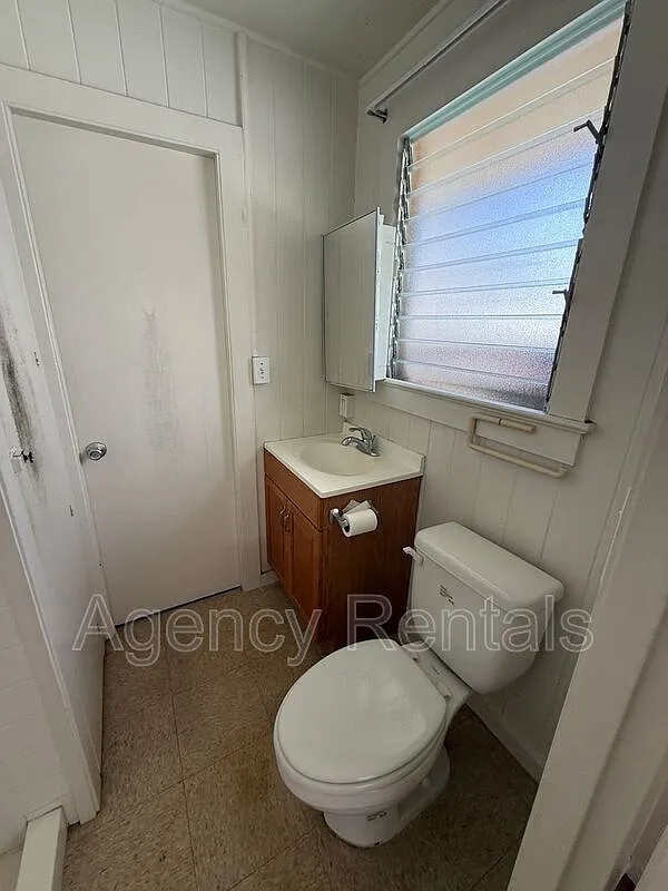 2 bed, 1.0 bath, 550 sqft, $1,800 — Photo 4