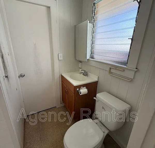 1141 Rycroft St #A — Photo 4