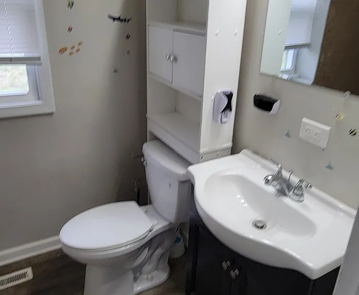 1572 Polk St — Photo 9