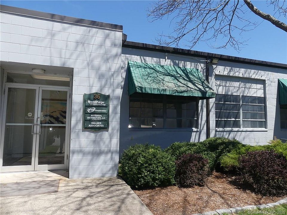36 Plains Road