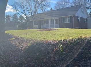 12310 Lakeview Dr, Edinboro, PA