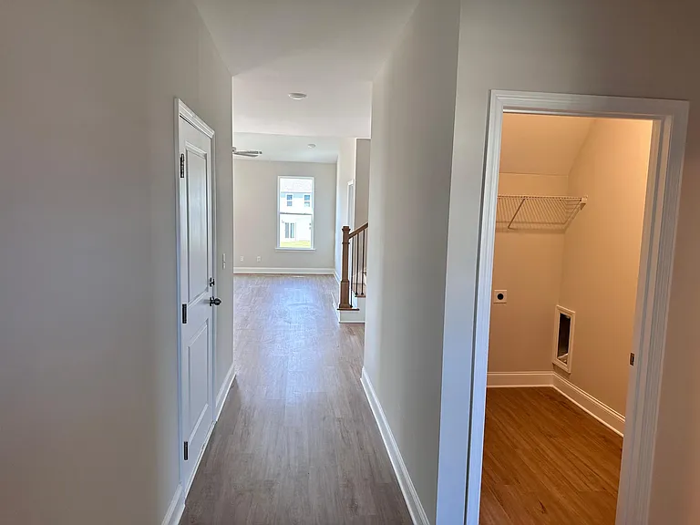 7973 Capri Ct — Photo 11