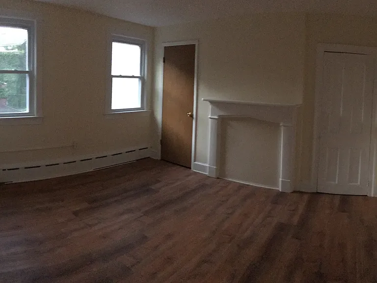 163 Hamilton St #1 — Photo 5