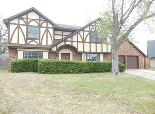 8309 NW 27th St, Bethany, OK 73008