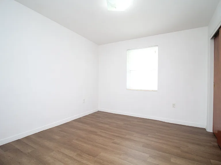 3875 Arbutus Dr — Photo 15