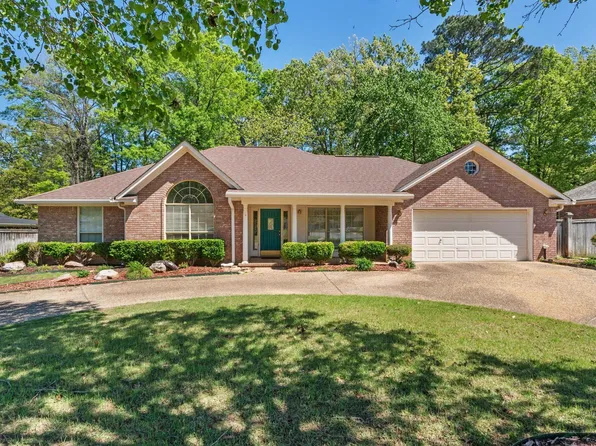 3 Saint Thomas Dr, Maumelle, AR 72113