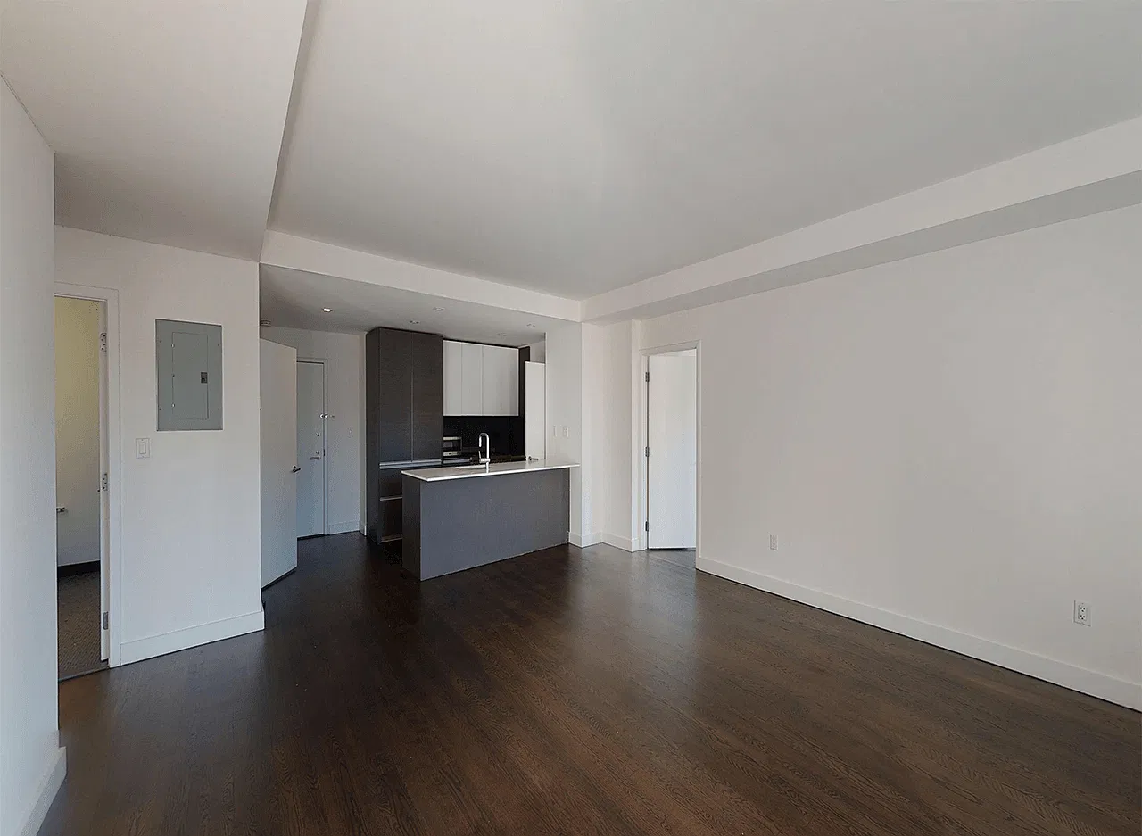666 West End Avenue — Photo 1