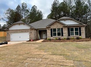 226 Eagle Heights Dr, Maysville, GA