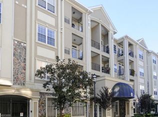 8105 Harcourt Rd, Clifton, NJ 07013