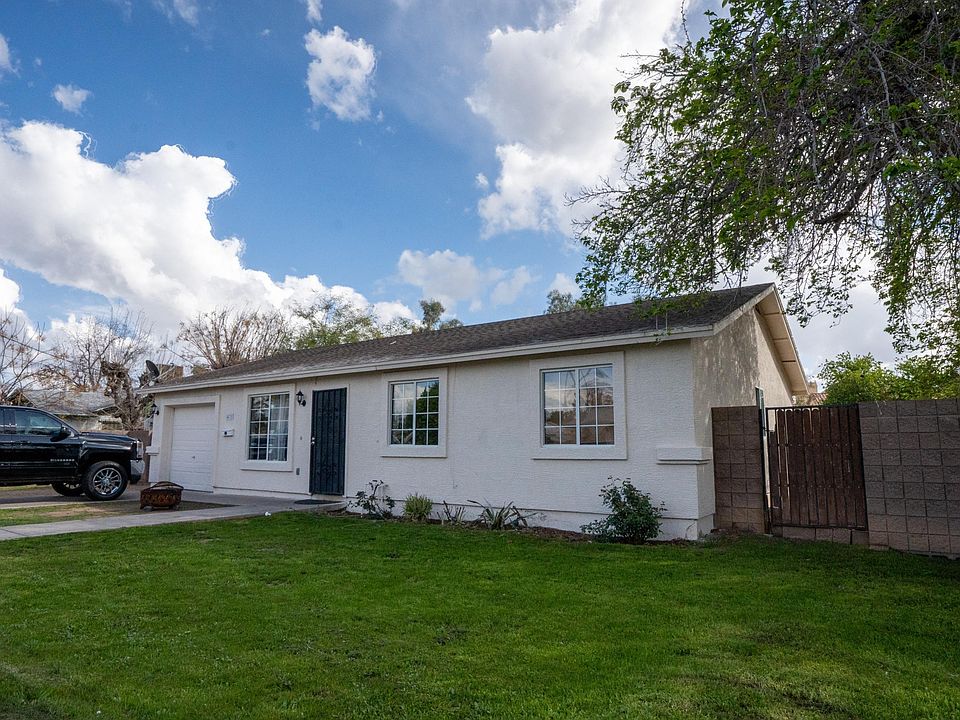 1st image of 431 E Crescent Ave