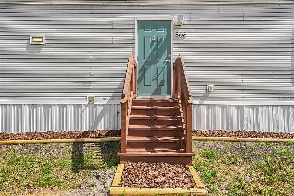 2 bed, 1.0 bath, 756 sqft, $1,500 — Photo 3