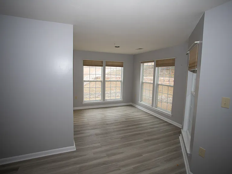 5616 Triplett Rd #5616 — Photo 59