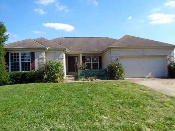 823 Autumn Ct, Trenton, OH 45067