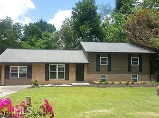 533 Roxbury Dr, Riverdale, GA 30274