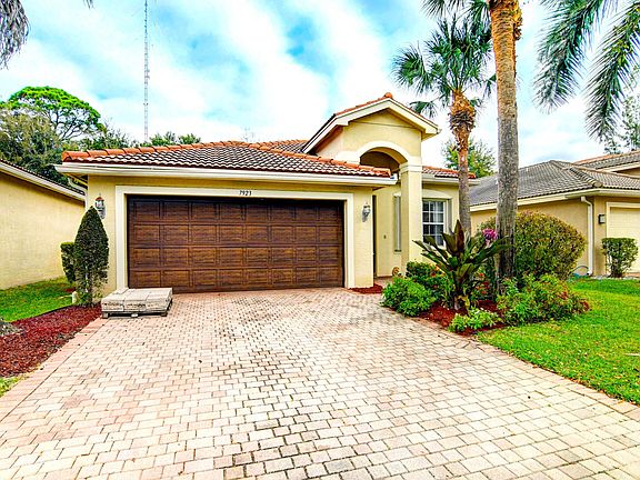 5th image of 7923 Parsons Pine Drive