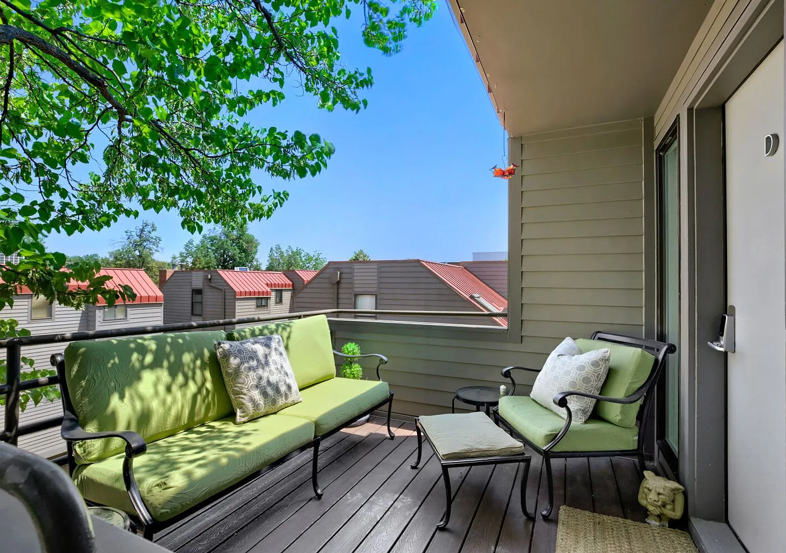 Work & Stay in Downtown Boulder | 2BR + Office — Photo 4