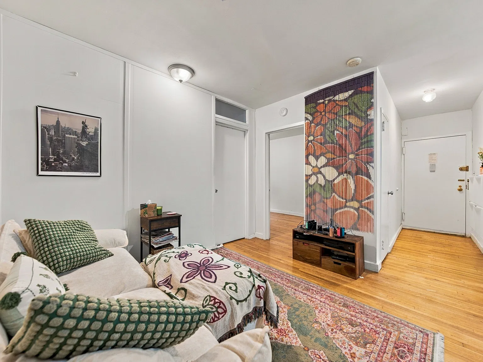 217 East 60th Street — Photo 3