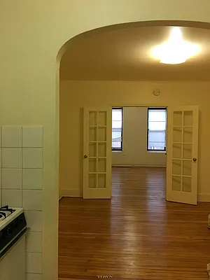 Rented by Town Residential | media 28