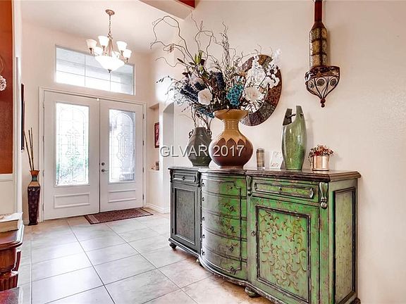 3rd image of 5980 Vizzi Ct