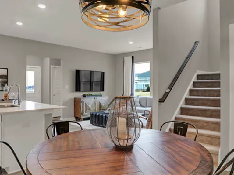 7190 Governors Row — Photo 13