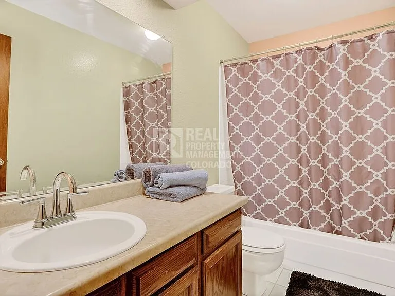 11185 E Linvale Dr — Photo 13