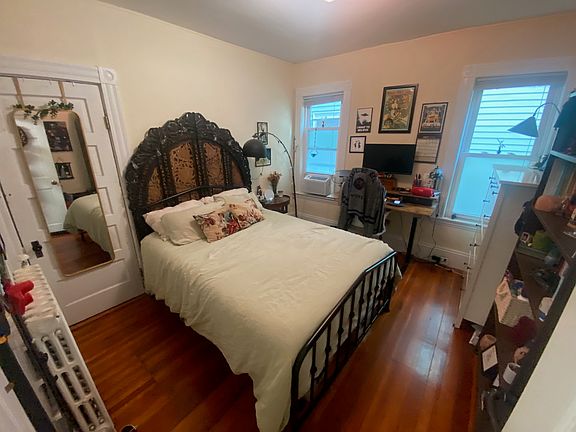 5th image of 43 Norris St #1