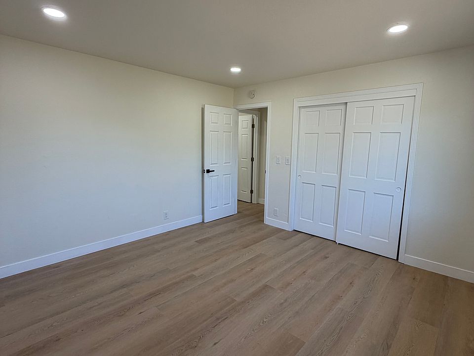 Bedroom #1