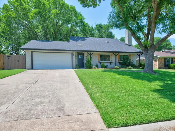 3 Merrie Cir, Richardson, TX 75081