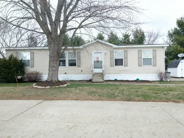 14455 Trona Trl, West Olive, MI 49460