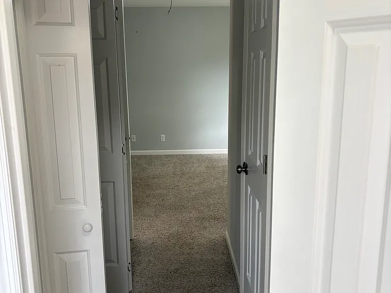 722 Creek Dr — Photo 24