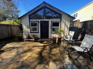 910 Coleman Ave, Menlo Park, CA 94025