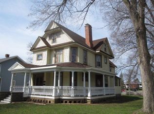 118 S 4th St, Delavan, WI 53115