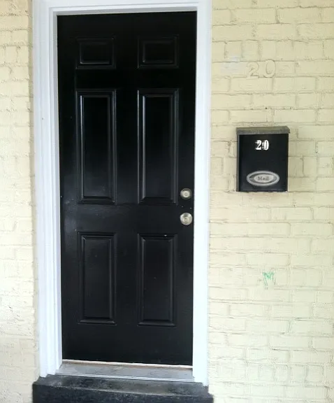 20 S Plum St — Photo 3