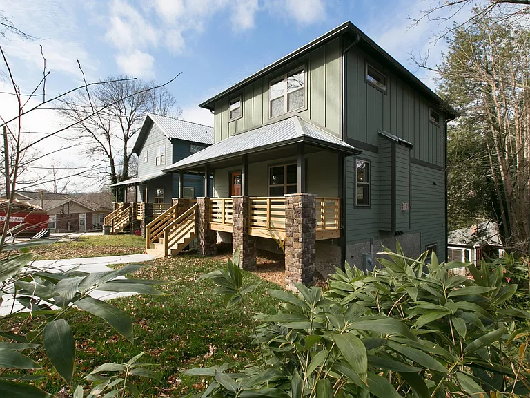 223 Westover Aly — Photo 1