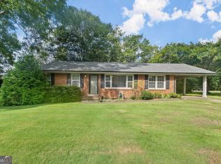 314 N 5th Ave, Winder, GA 30680