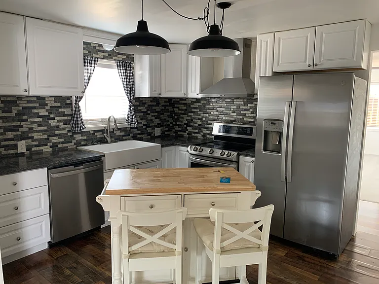 1317 SW Queen Ave — Photo 12