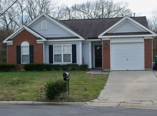 4504 Fox Thorne Dr, Charlotte, NC 28216