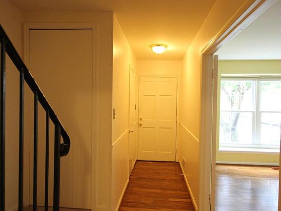 2nd image of 2959 Cashel Ln