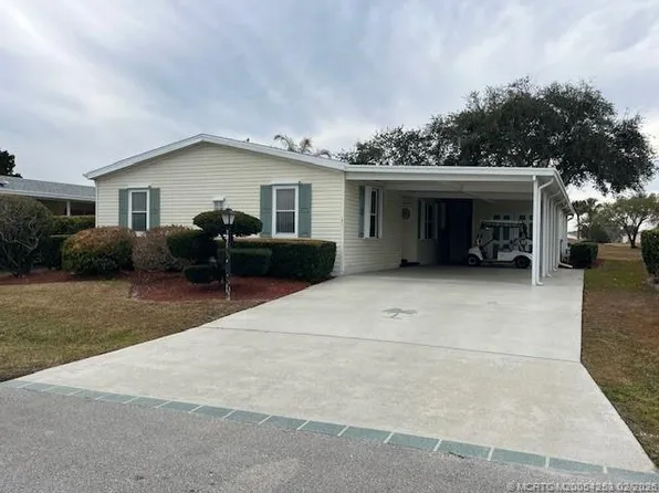 7921 Meadowlark Ln, Port Saint Lucie, FL 34952